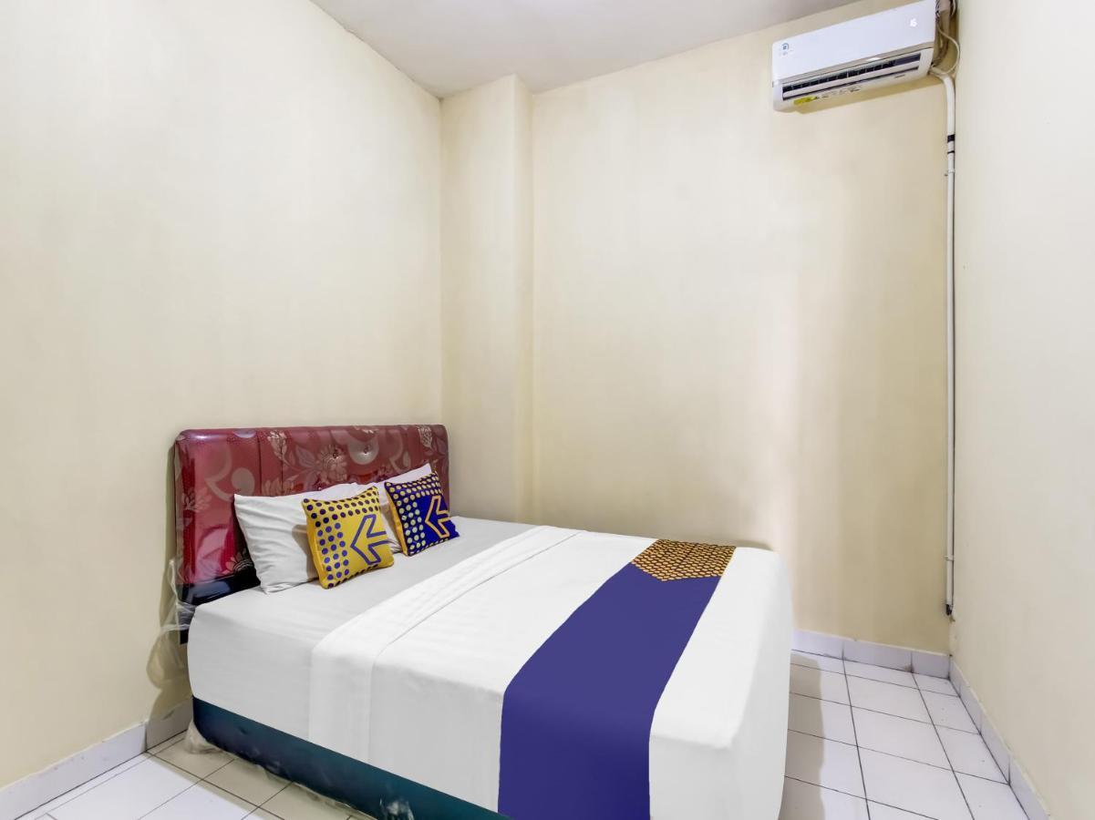 Oyo Life 91374 Asia Stay Semarang Syariah Exterior photo